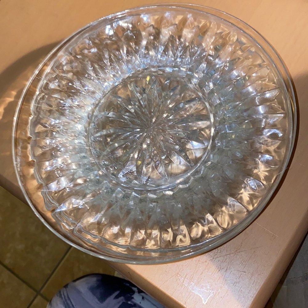 Vintage Cristal D’Arques-Durand Diamant pattern plate. Discontinued, set of 4 8”